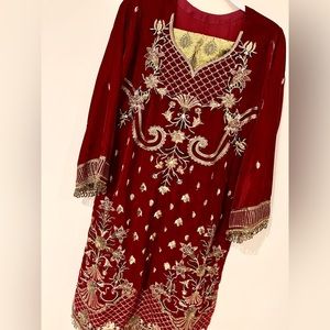 Velvet Salwar set.